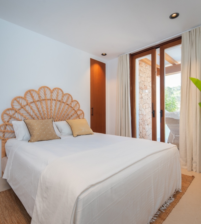 Resa Estates finca Can Floral Ibiza sale koop bedroom 5.jpg